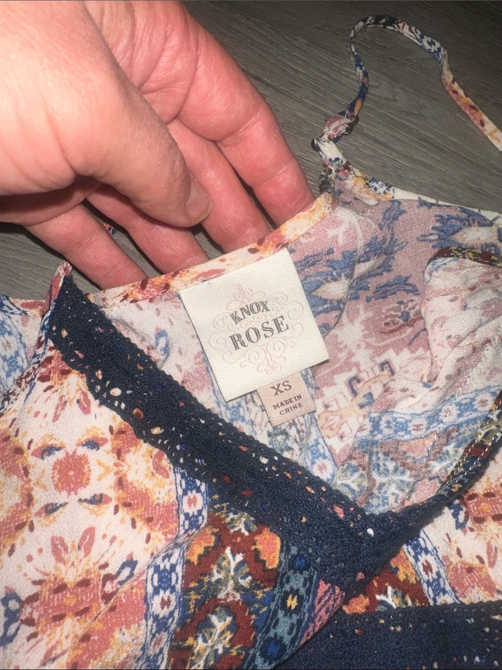 Knox Rose Floral Boho Tank Top in Navy, Rust, Pink and Cream size XS - Picture 3 of 6